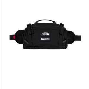 Supreme TNF waistbag